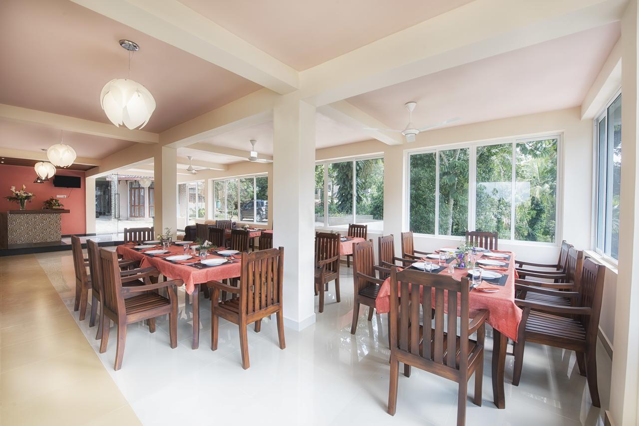 Sobaya Hotel Kandy Exterior foto
